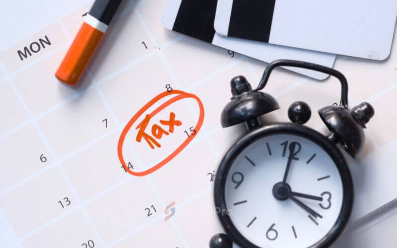 Pelajari tips dan trik mengelola pajak UMKM secara efektif untuk hemat biaya dan taat aturan. Dapatkan solusi praktis di sini